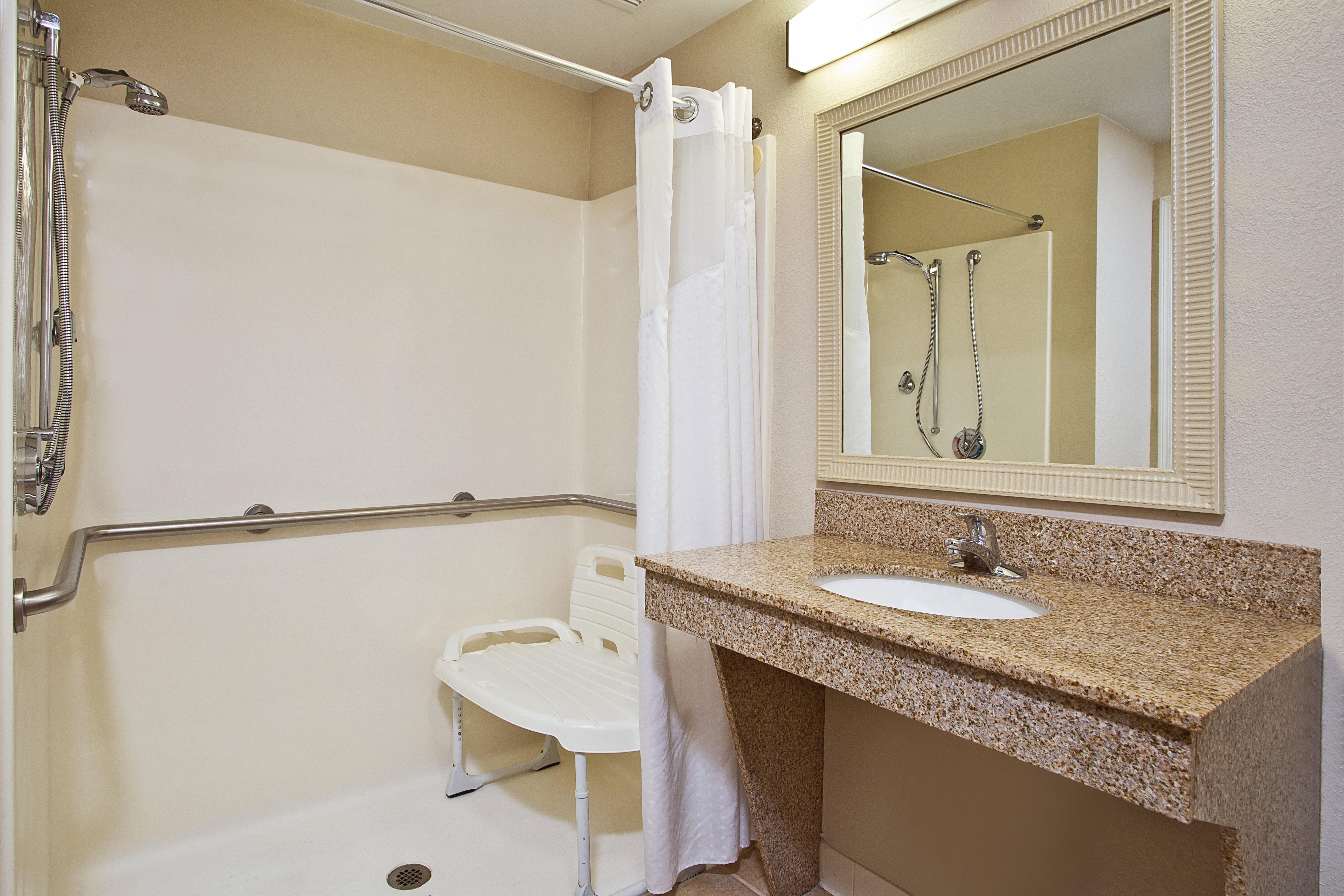 Express & Columbus Southeast By Ihg 2*