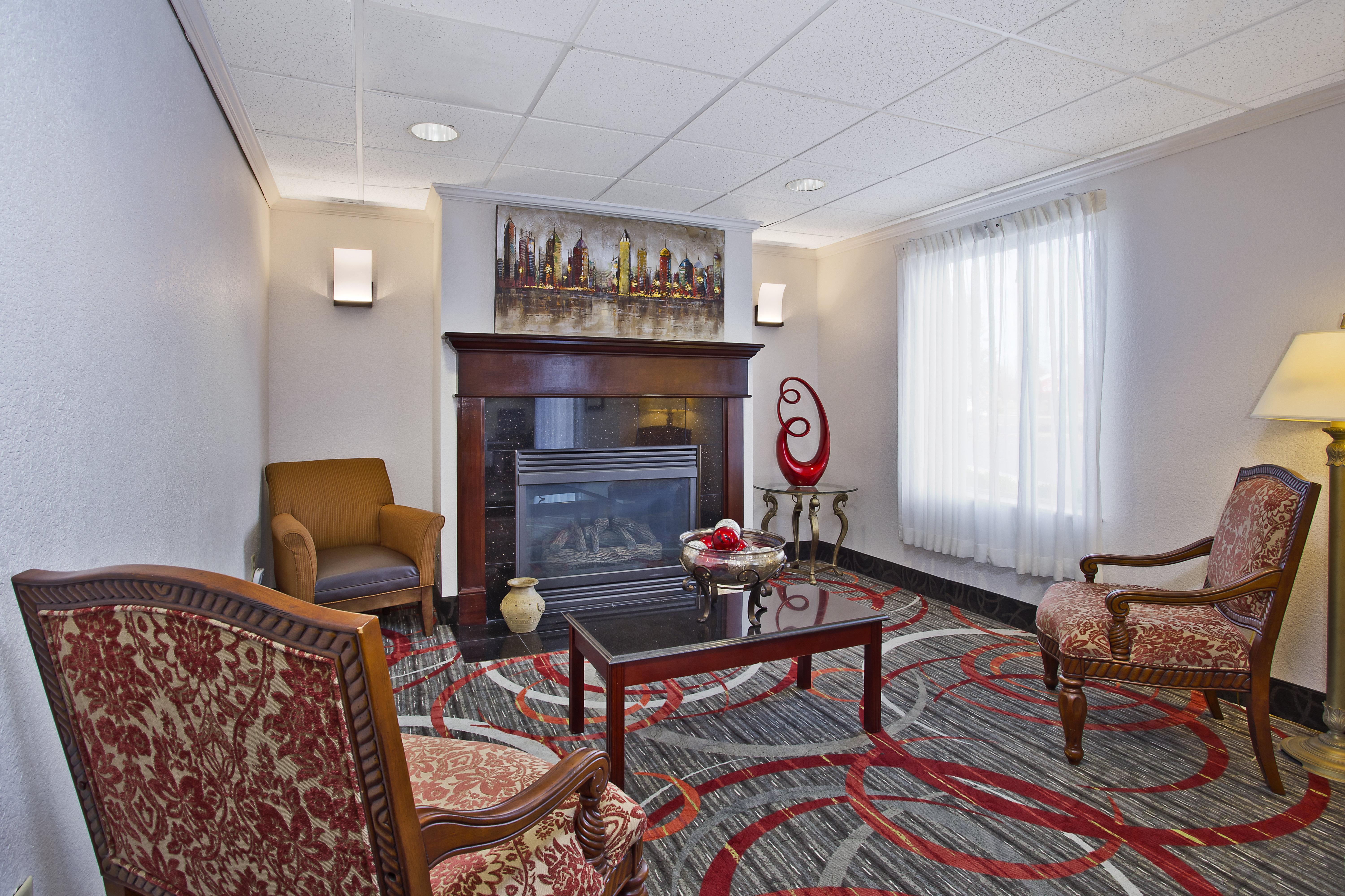 Express & Columbus Southeast By Ihg