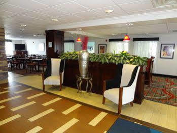 Express & Columbus Southeast By Ihg Groveport